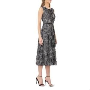 Carmen Marc Valvo Infusion Floral Embroide…